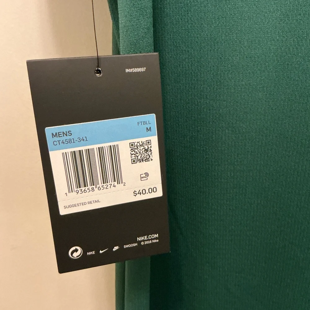 Nike Men's Dri-Fit Green Polo Shirt - Picture 4 of 5